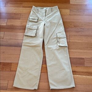 Aritzia Beige Tan Cargo Pants size 0